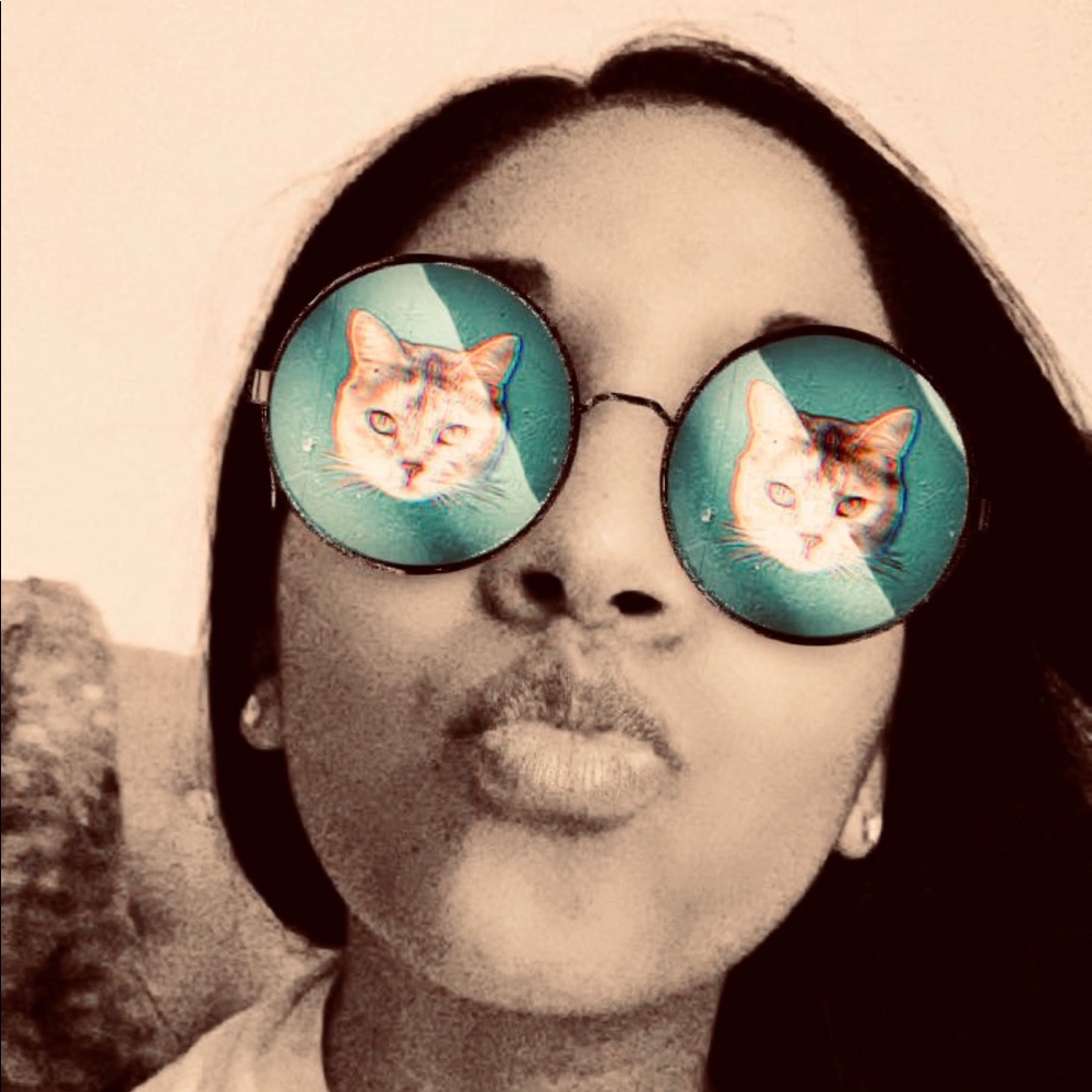 Meet your Posher, Johannie